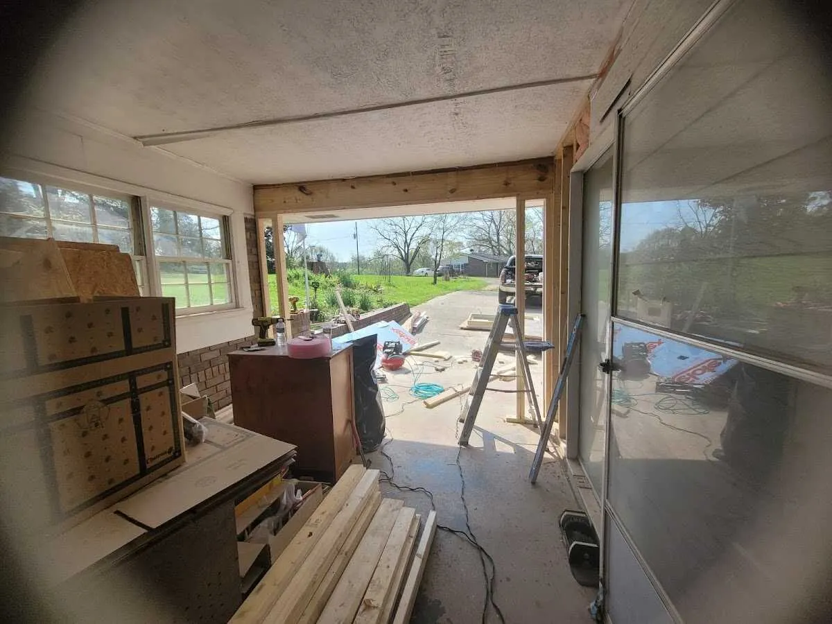 Air movers and dehumidifier for Water Mitigation Services in Nanakuli